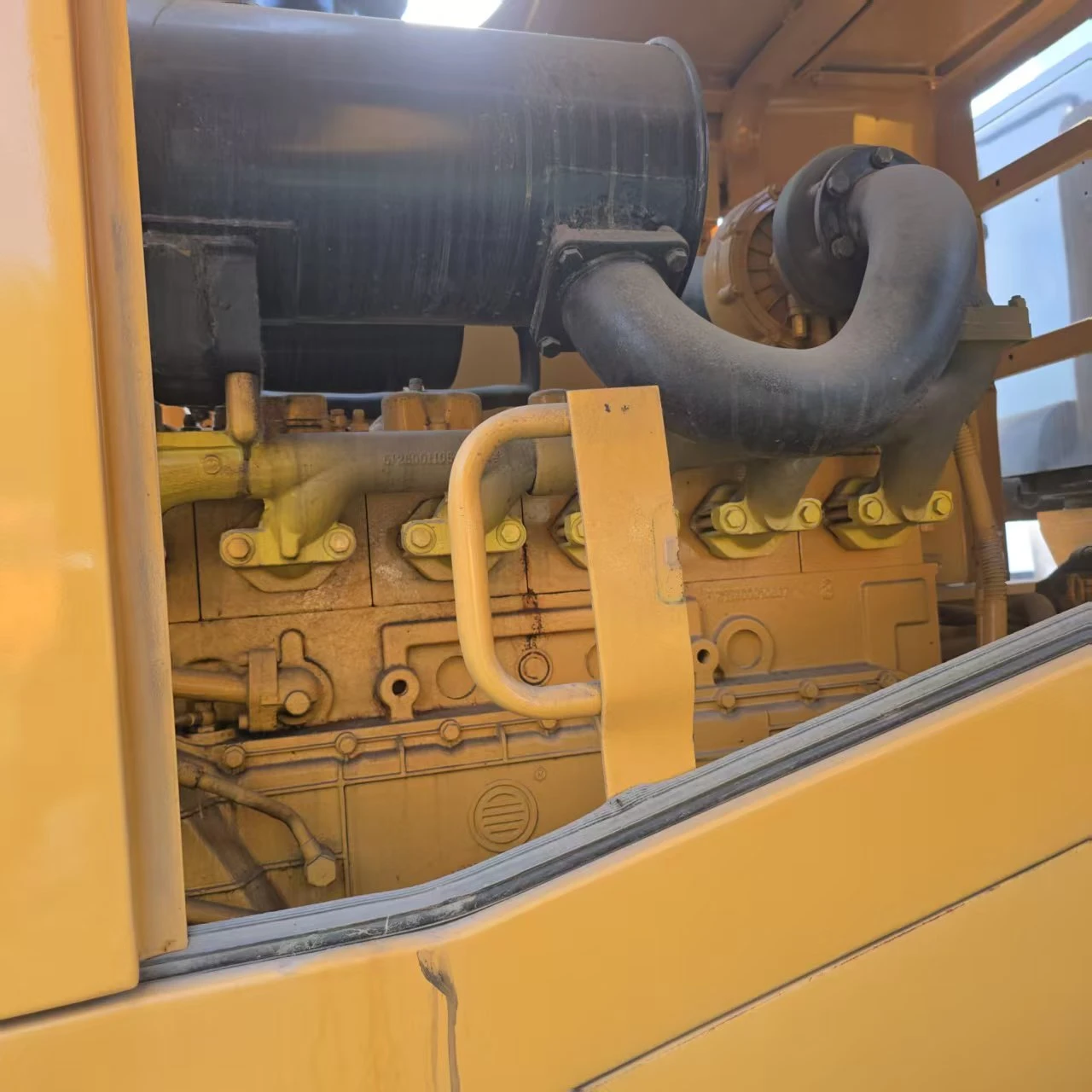 Engine Block and Exhaust and Intake System